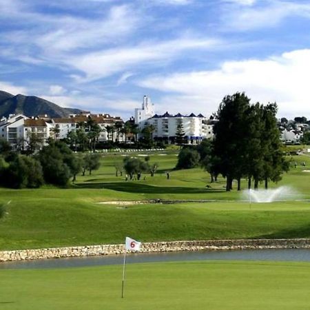 5* Stunning Golf & Sea Apartment 미하스 외부 사진