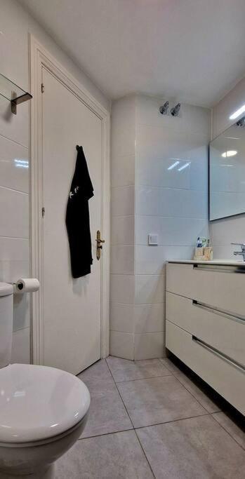 5* Stunning Golf & Sea Apartment 미하스 외부 사진